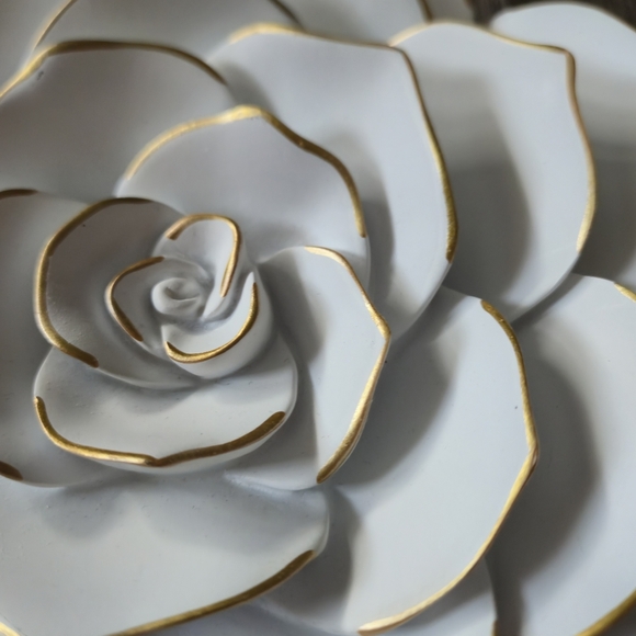 Brewster Home Fashions Rosetta White Gold Trim Wall Rose Decor Set Of 3 - Picture 13 of 14